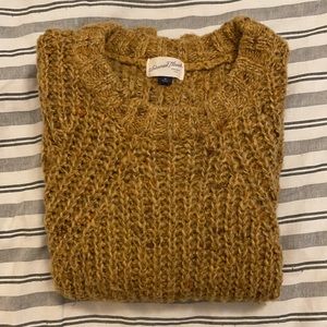 Crewneck Pullover Sweater